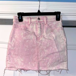 Size S Forever 21 acid wash pink skirt